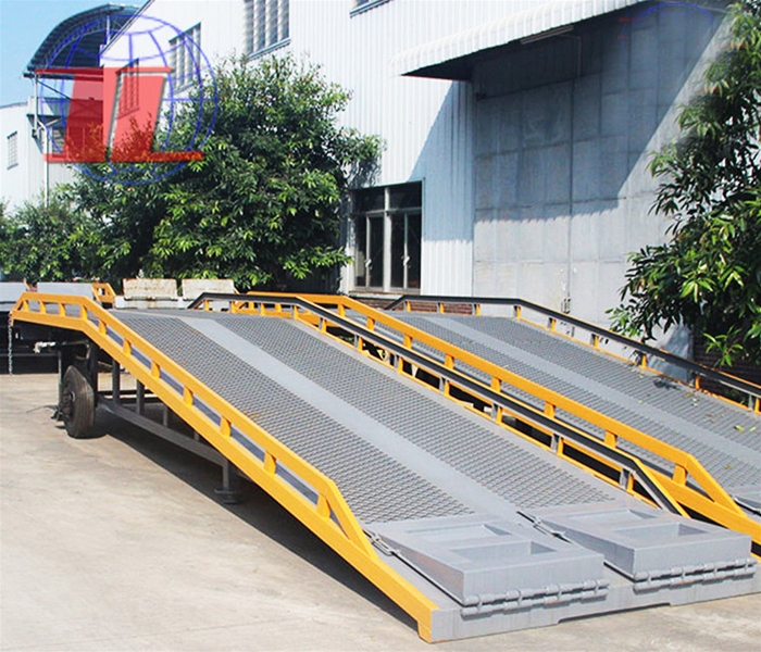 移动式液压登车桥